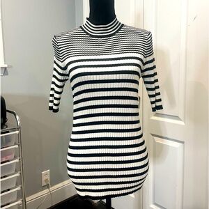 Dip knit short sleeved summer sweater